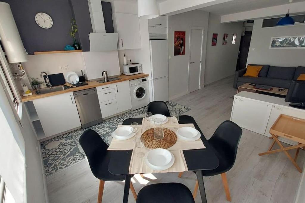 Apartamento Torre De Hercules ア・コルーニャ エクステリア 写真